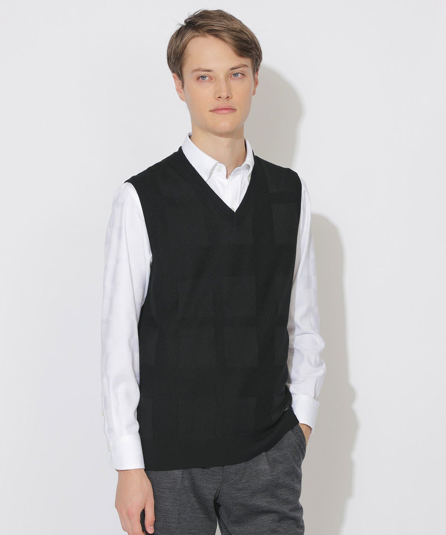 WEB限定】シャドーチェックニットベスト（ニットウェア）｜BLACK LABEL