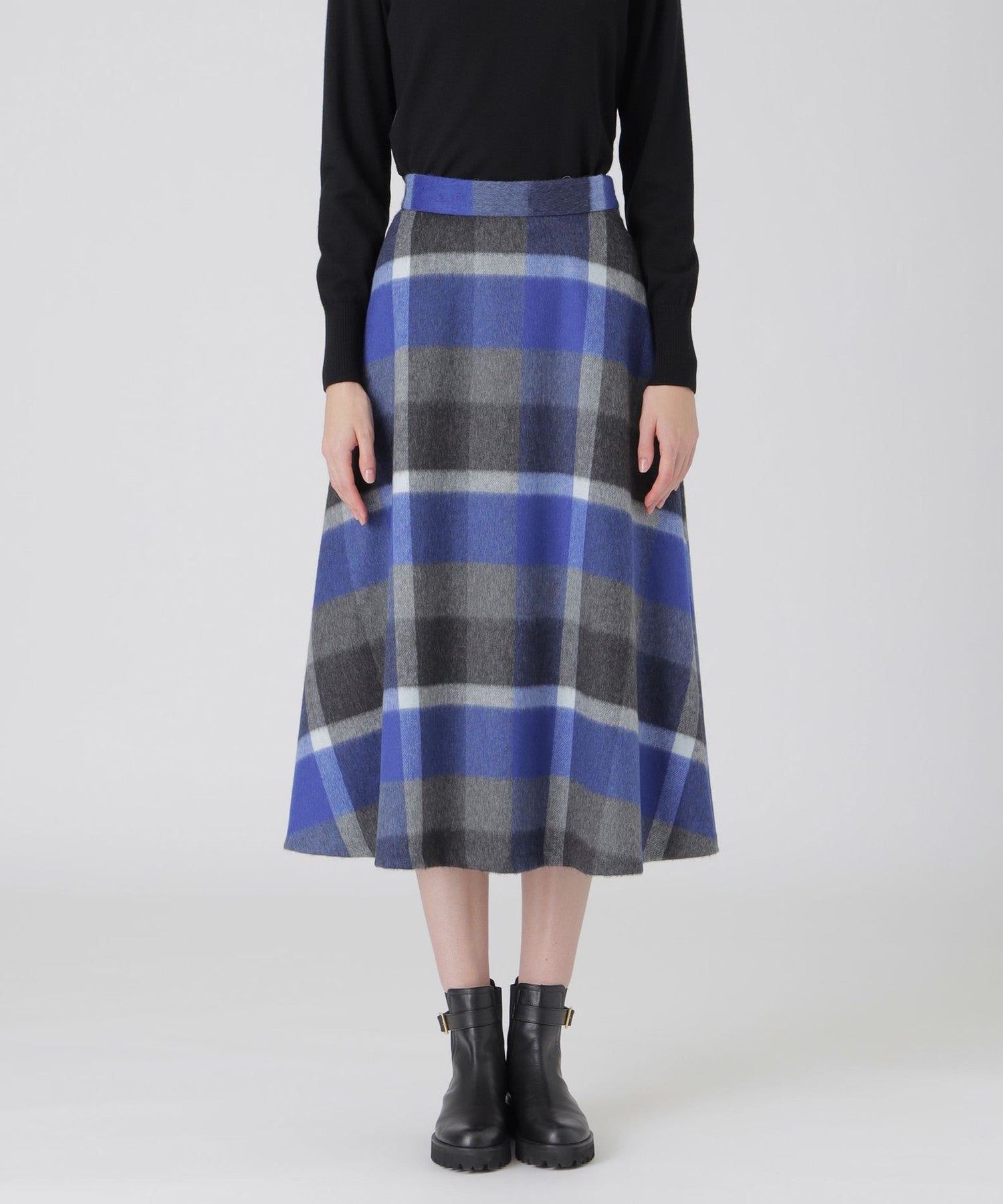 美品】BURBERRY BLUE LABEL スカート