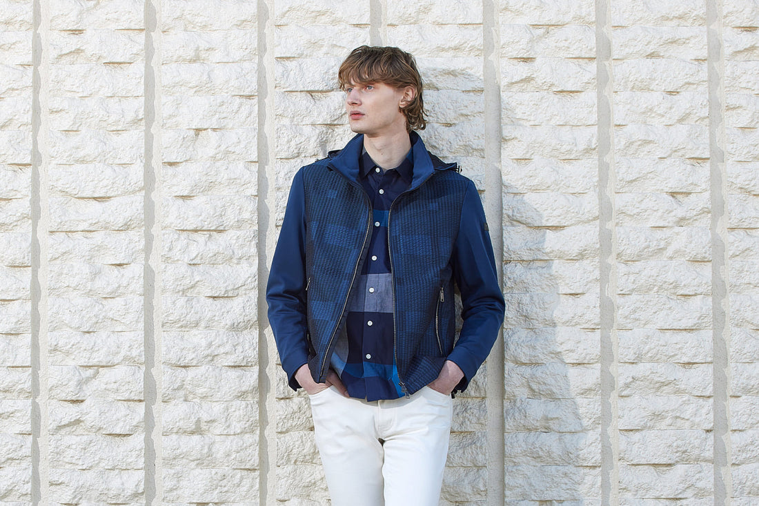 HOODED BLOUSON
