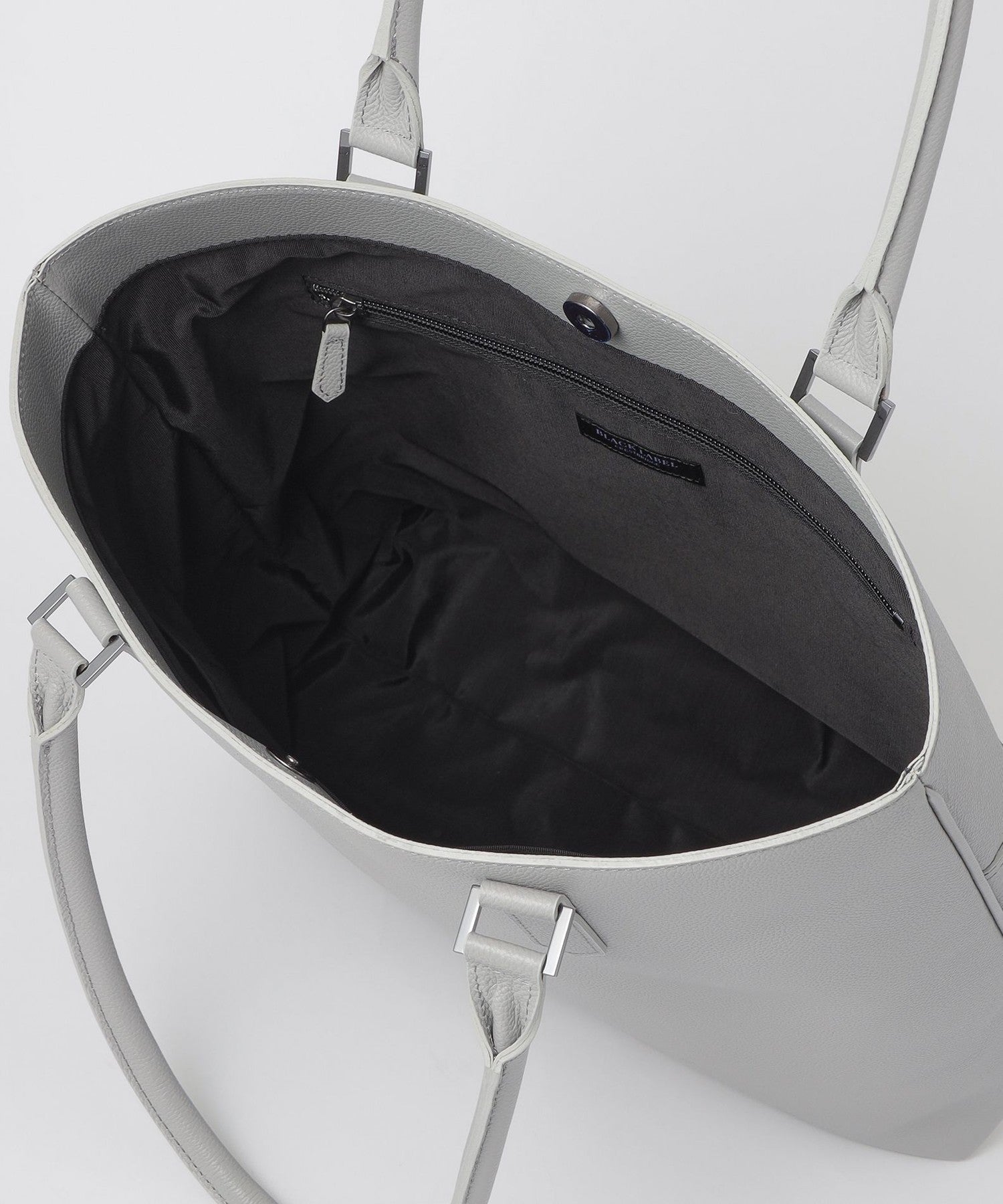 1411-5112471404__B,04,