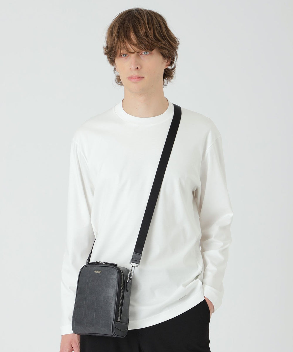 エンボスチェックミニクロスボディバッグ エンボスチェックミニクロスボディバッグ（バッグ）｜BLACK LABEL