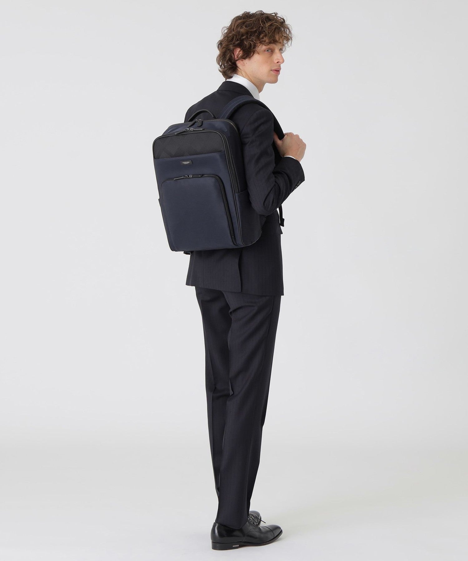 1411-5115171128__B,28,