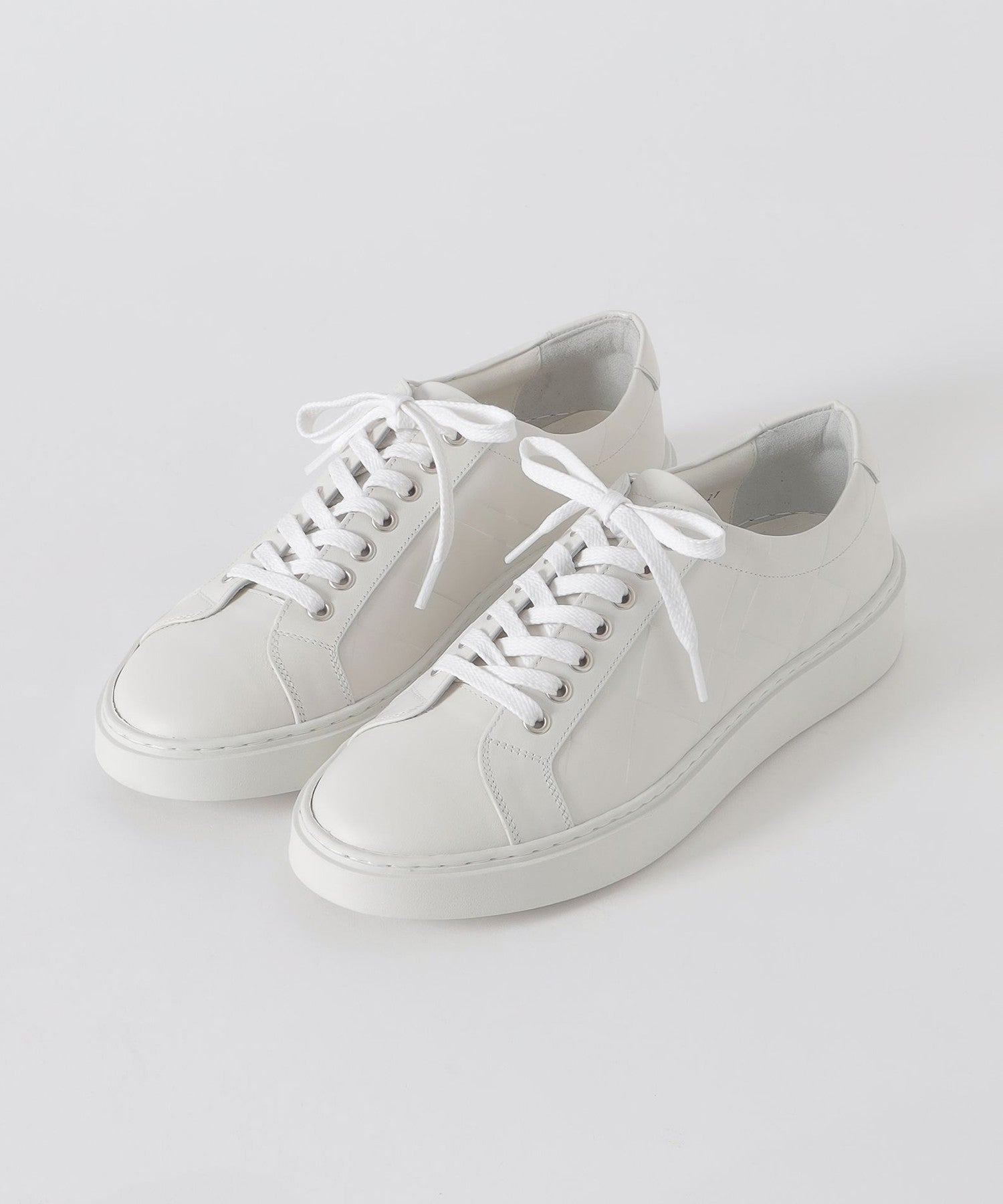 1411-5144274302__,02,