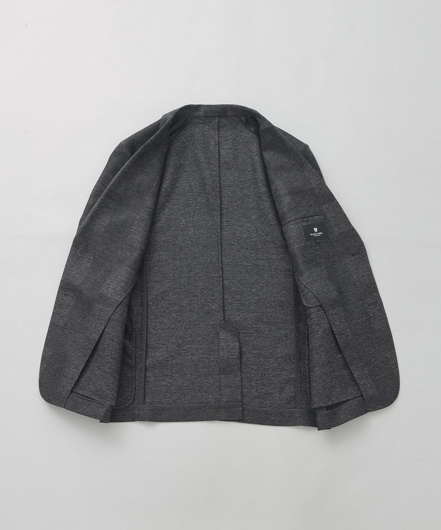 1411-51E1372308__H,08,