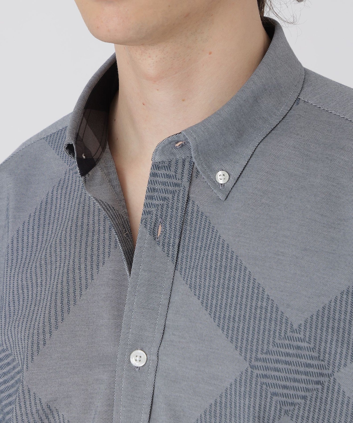 1411-51M1572526__D,26,