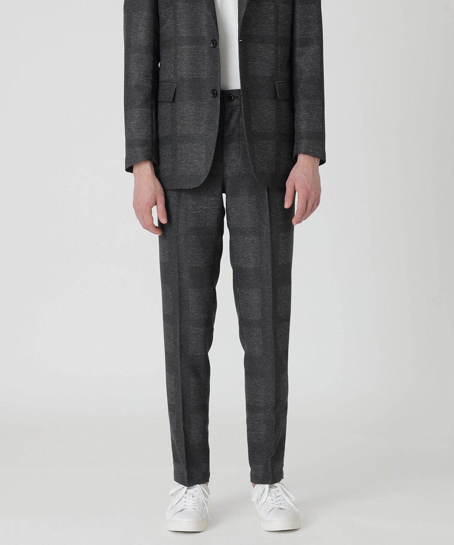 1411-51R1372308__,08,モデル身長187cm 着用サイズ：M