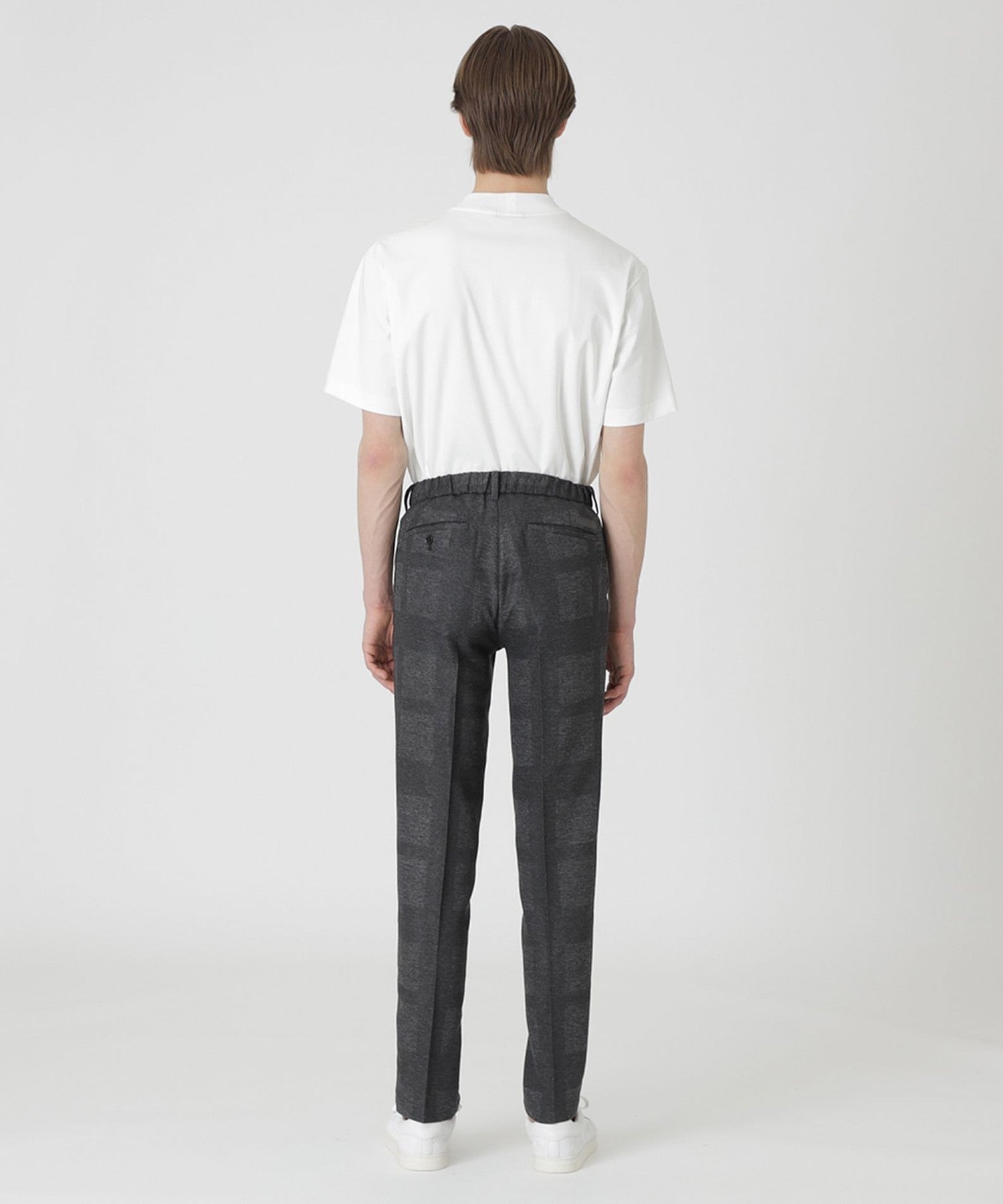 1411-51R1372308__C,08,