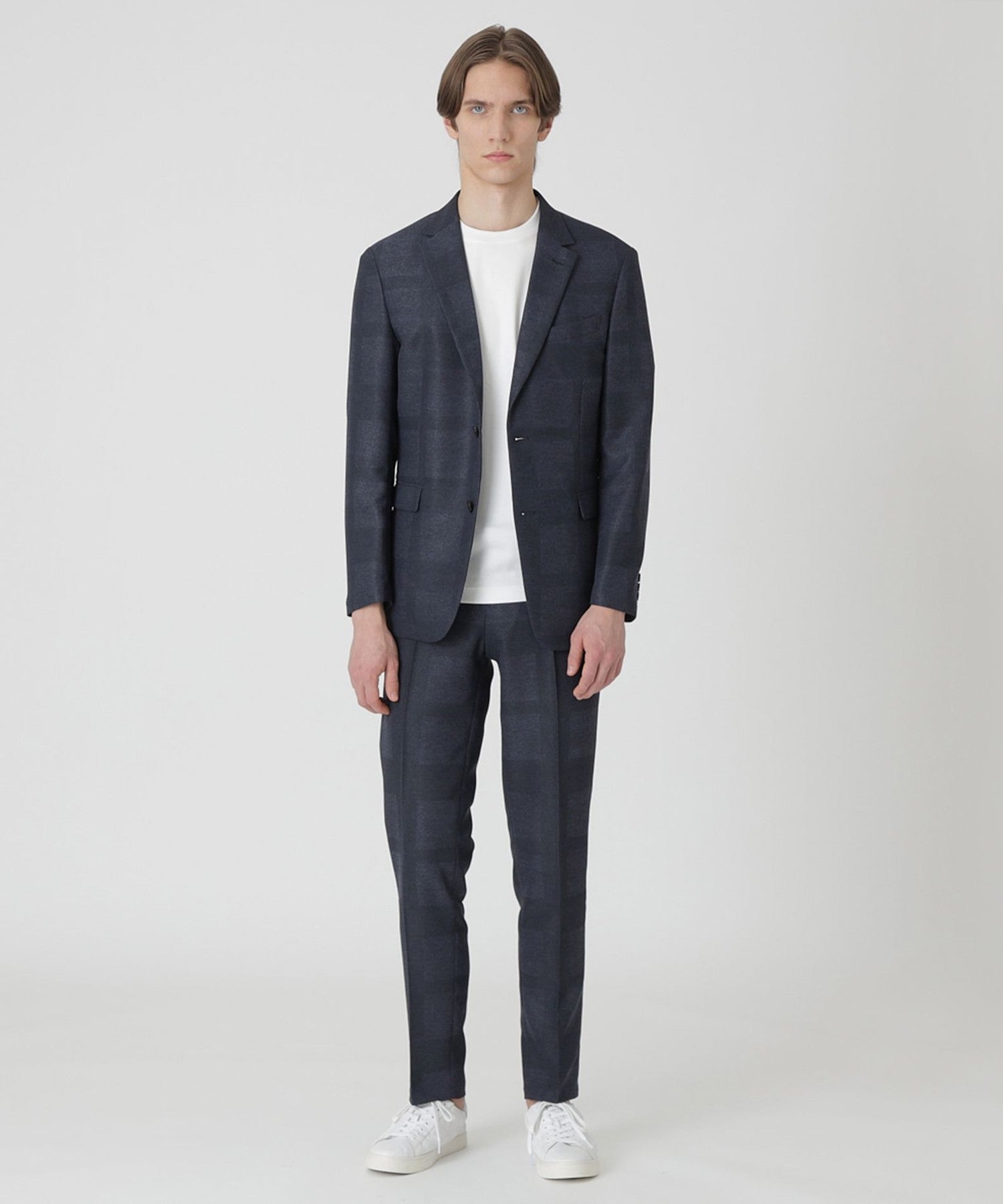 1411-51R1372328__A,28,