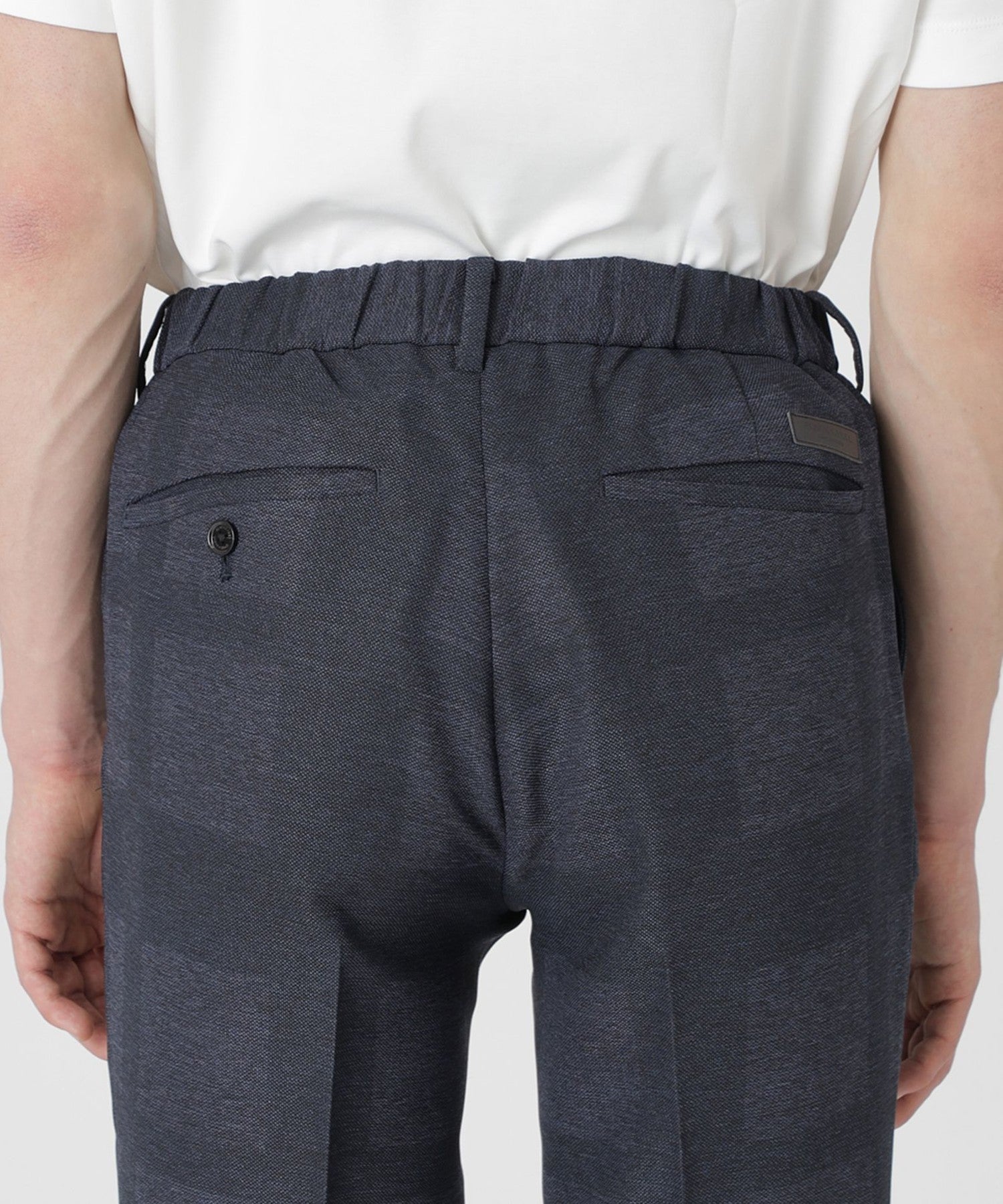 1411-51R1372328__E,28,