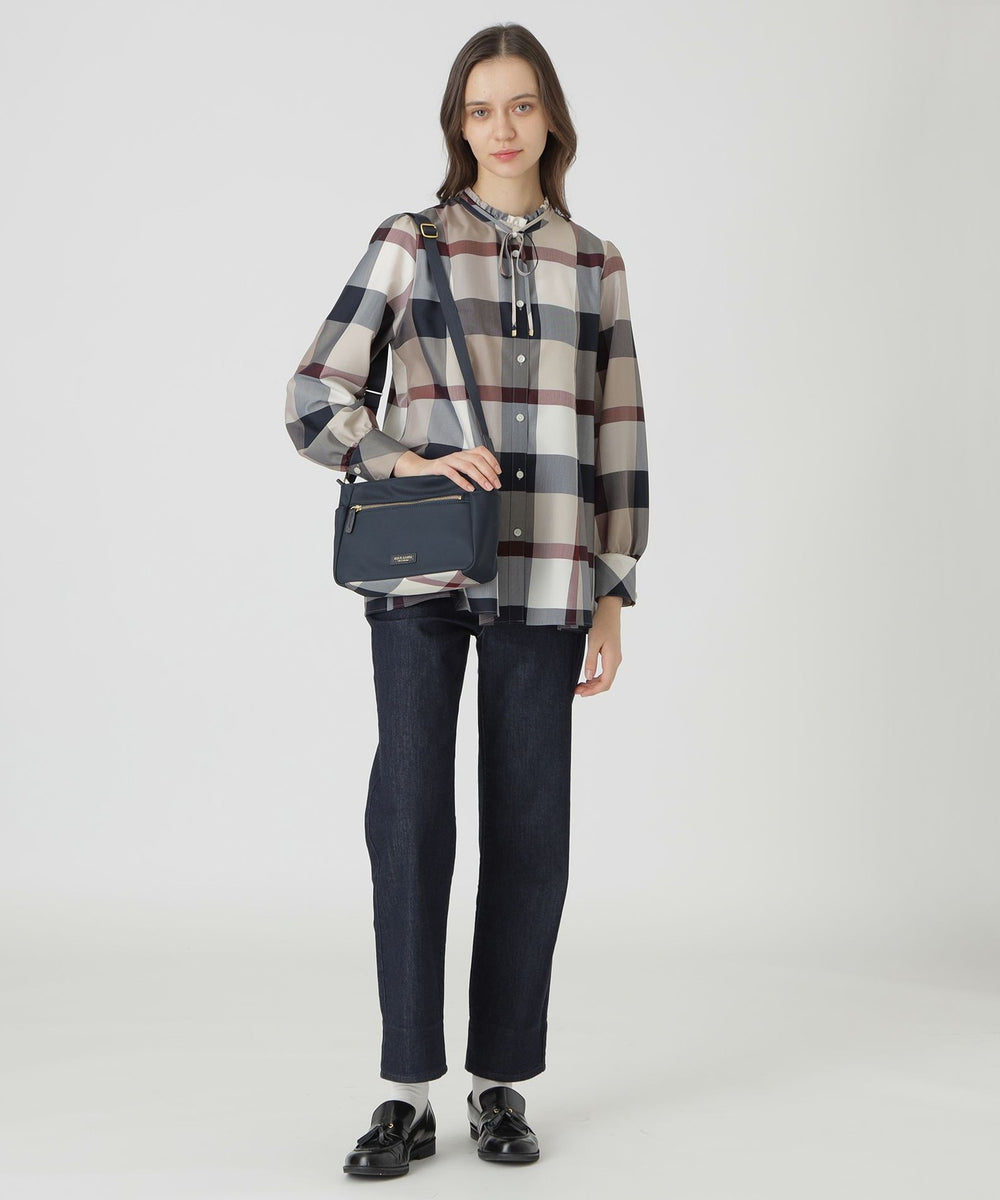 ♡美品♡ブルーレーベルクレストブリッジナイロン 巾着ショルダーバッグ☆軽量 パーシャルクレストブリッジチェックナイロンミニショルダー（バッグ