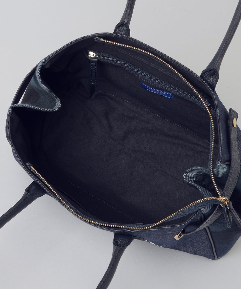 ロゴプリントハトメトート（バッグ）｜BLUE LABEL CRESTBRIDGE(ブルー