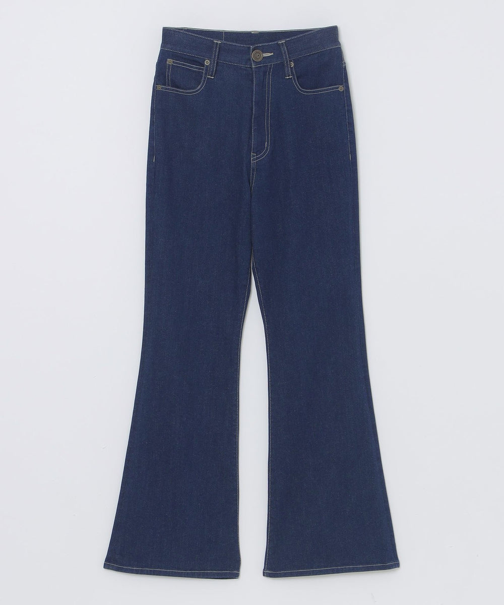BLUE LABEL DENIM】フレアデニム（パンツ）｜BLUE LABEL CRESTBRIDGE