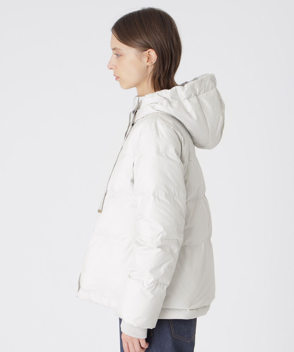 新品 ブルーレーベルクレストブリッジ リサイクルタフタショートダウンコート 36 BLUE LABEL CRESTBRIDGE（ブルーレーベルクレストブリッジ）の