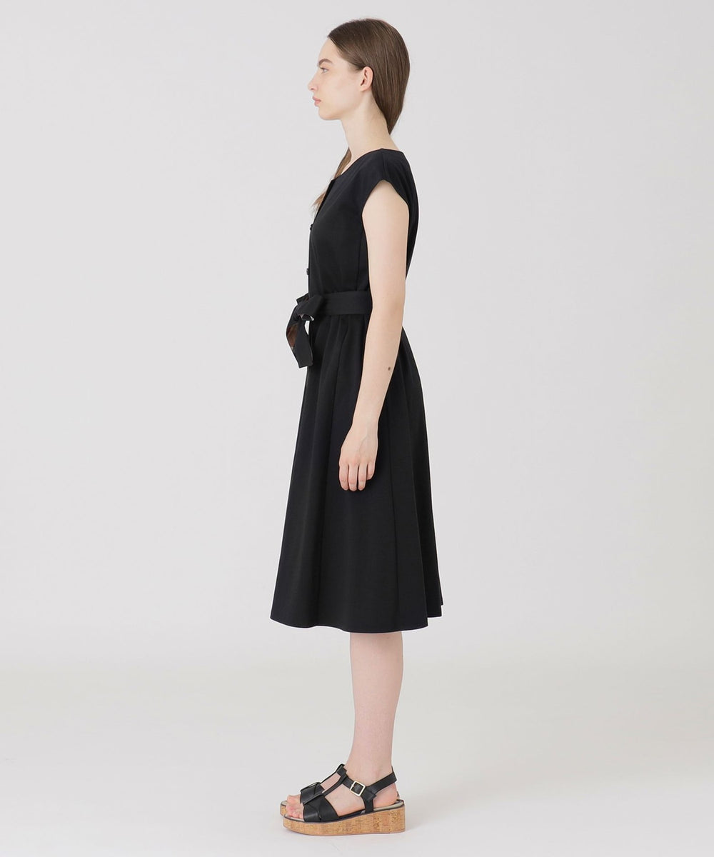 のんのん　ブルーレーベルクレストブリッジ BLUE LABEL CRESTBRIDGE（ブルーレーベルクレストブリッジ）の